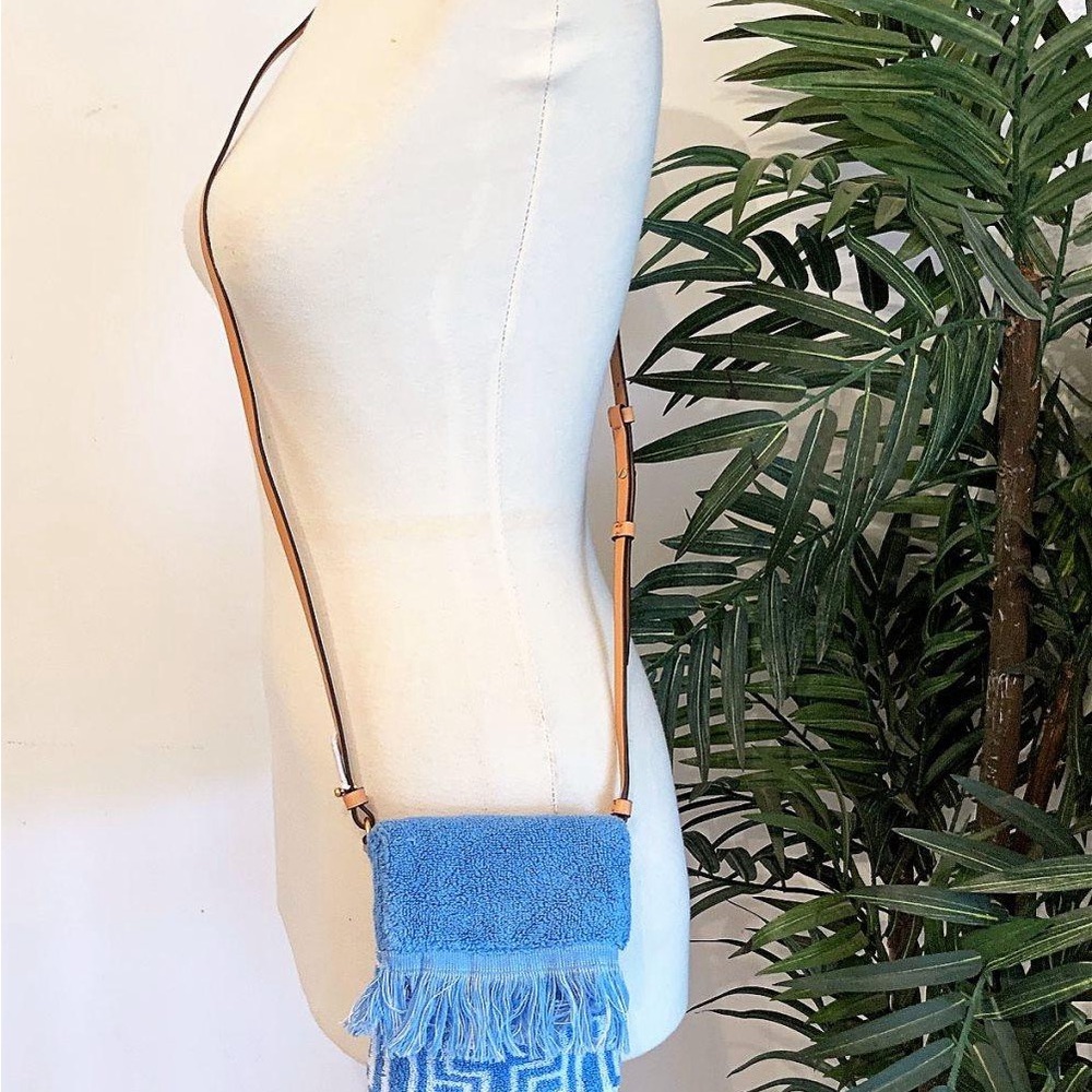 NWT Tory Burch TTowel Terry Cloth Phone Crossbody bag - Picture 5 of 8